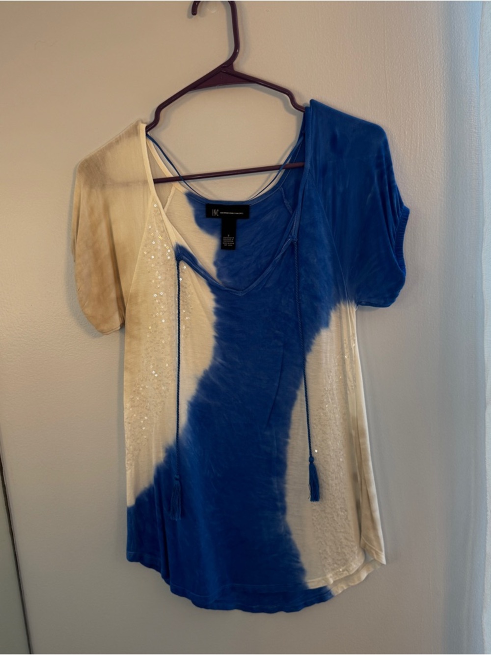 INC Blue and Cream Tie-Dye V-Neck Tee with Tassels -Juniors size Small